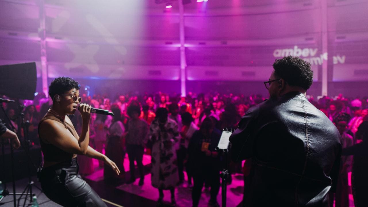 Pista cheia em show ao vivo